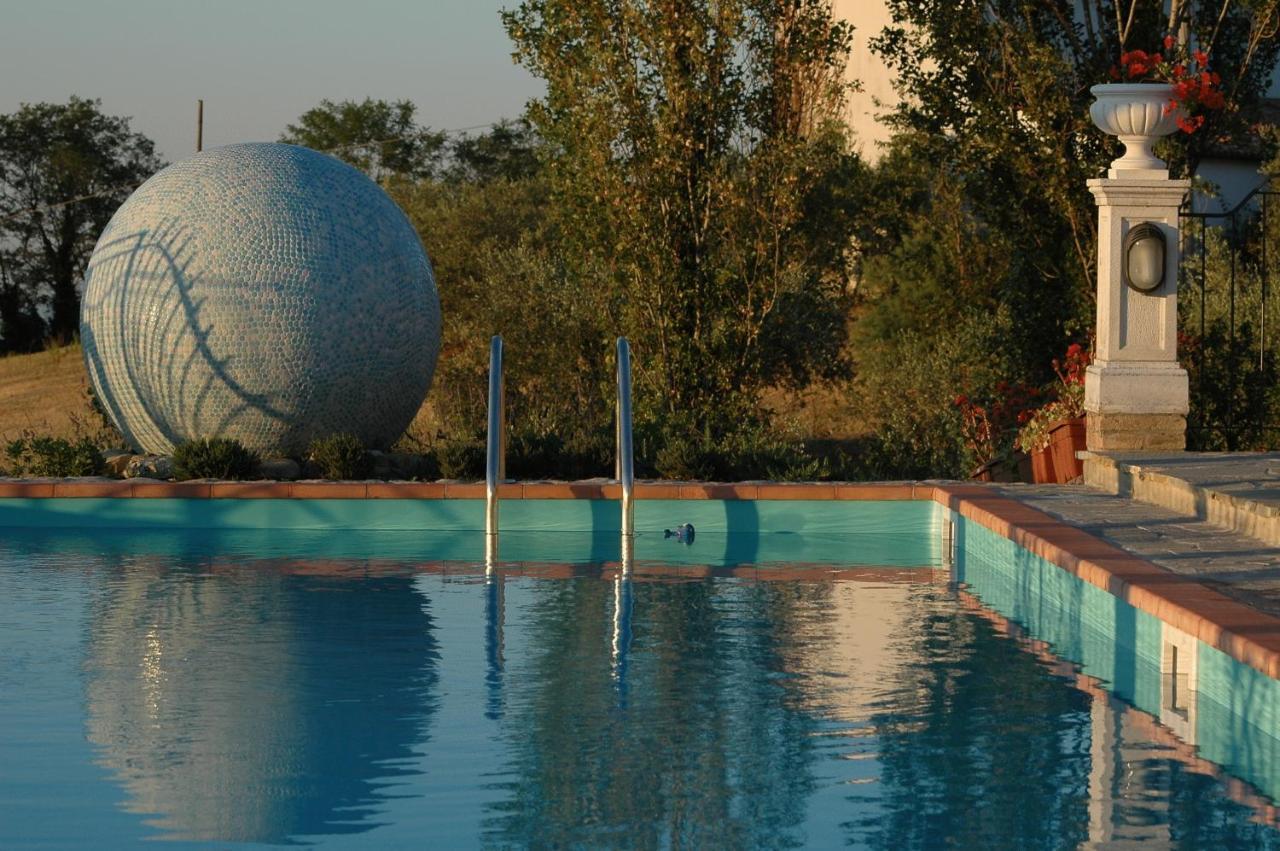 I Quattro Passeri Country House Santa Paola Bagian luar foto