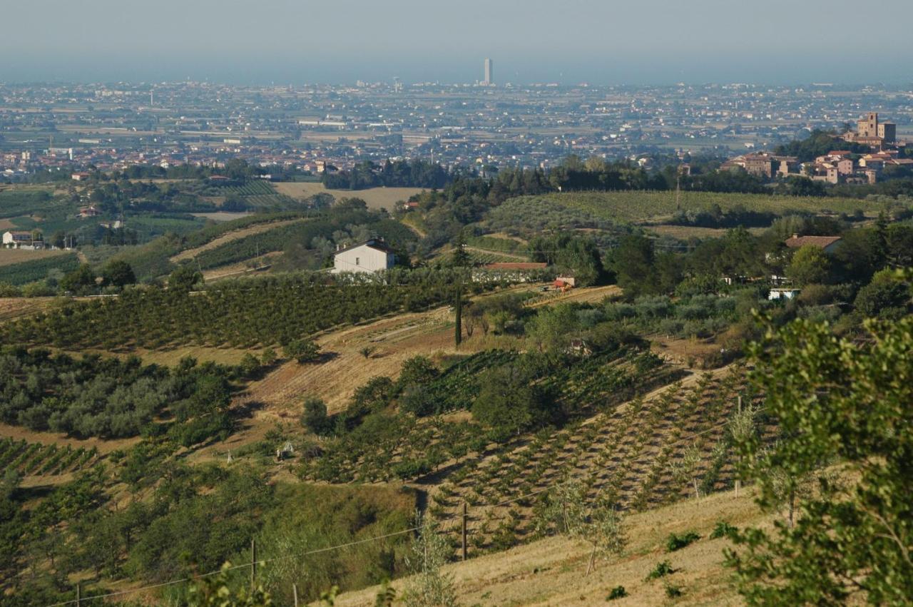 I Quattro Passeri Country House Santa Paola Bagian luar foto