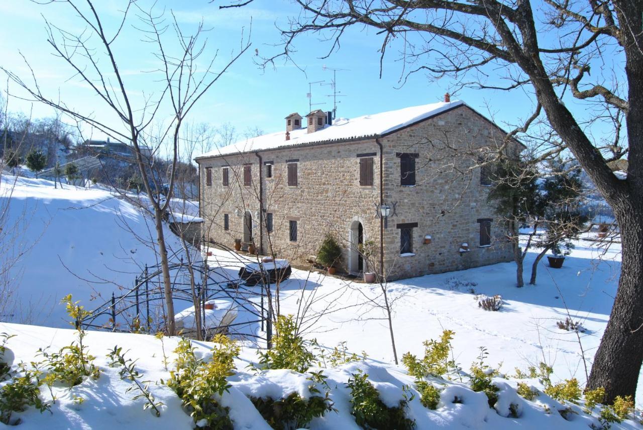 I Quattro Passeri Country House Santa Paola Bagian luar foto