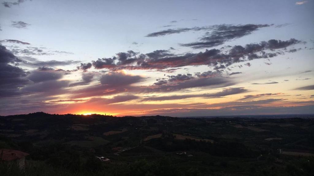 I Quattro Passeri Country House Santa Paola Bagian luar foto